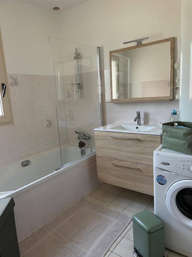 GÎTE Milin 7 pers 29 SIZUN Extérieur photo