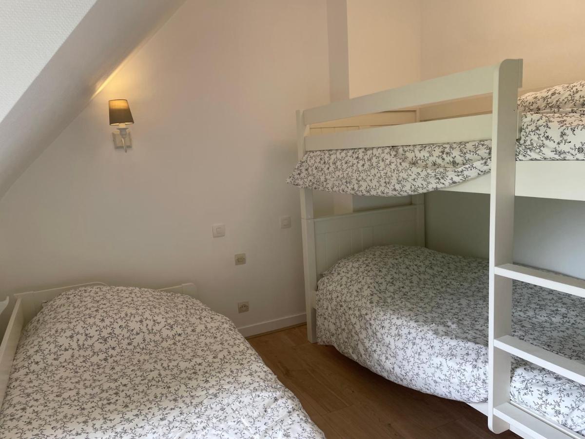 GÎTE Milin 7 pers 29 SIZUN Extérieur photo